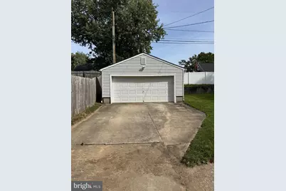 215 Sycamore Road, Linthicum Heights, MD 21090 - Photo 2
