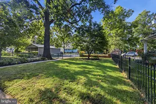 247 Hammarlee Rd, Glen Burnie, MD 21060 - Photo 10