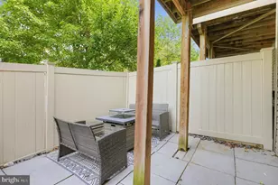 434 Willow Bend Dr, Glen Burnie, MD 21060 - Photo 4