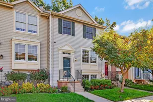 1338 Hollow Glen Ct, Chestnut Hill Cove, MD 21226 - Photo 1