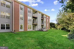 105 Water Fountain Way, Glen Burnie, MD 21060 - Photo 34