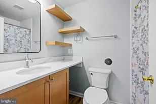 105 Water Fountain Way, Glen Burnie, MD 21060 - Photo 22