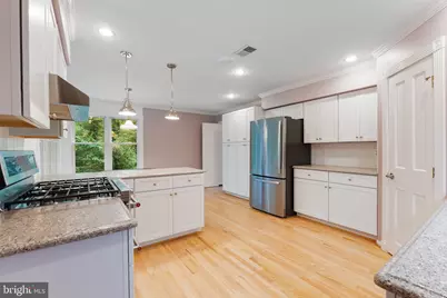 6948 Solomons Island Road, Friendship, MD 20758 - Photo 10
