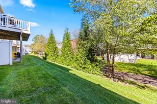 614 Foxwood Dr, Glen Burnie, MD 21060 - Photo 40