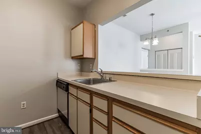 604 Rolling Hill Walk #102, Odenton, MD 21113 - Photo 8