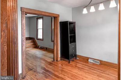 876 Maryland Avenue, Cumberland, MD 21502 - Photo 2