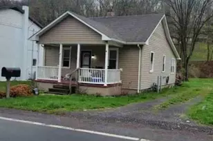 15402 Mount Savage NW, Mount Savage, MD 21545 - Photo 2