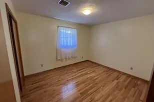 1064 Pine St, Lavale, MD 21502 - Photo 8