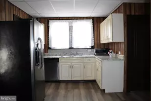 22 S Massachusetts Ave, Cumberland, MD 21502 - Photo 24