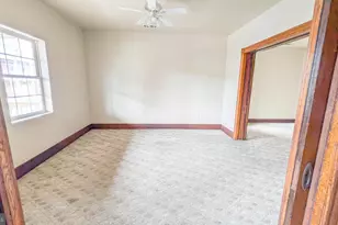 28 Virginia Ave, Cumberland, MD 21502 - Photo 8