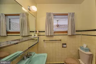 93 Washington St, Frostburg, MD 21532 - Photo 12