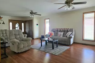 521 E 4th St, Cumberland, MD 21502 - Photo 10