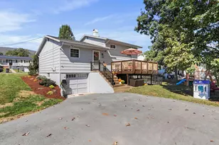 15708 Downing St SW, Cresaptown, MD 21502 - Photo 32