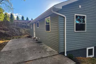 1016 Brown Ave, Cumberland, MD 21502 - Photo 10