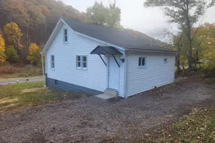 11829 Valley Rd NE, Cumberland, MD 21502 - Photo 6