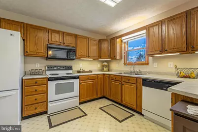 12507 Thornfield Circle NE, Cumberland, MD 21502 - Photo 16