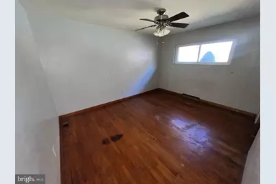 1074 Braddock Road, Cumberland, MD 21502 - Photo 14