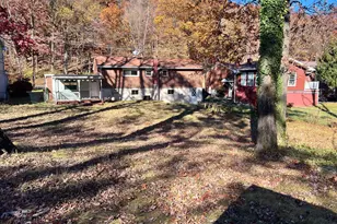 1074 Braddock Rd, Cumberland, MD 21502 - Photo 8