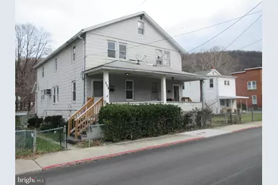 231-233 Maryland Avenue, Westernport, MD 21562 - Photo 1