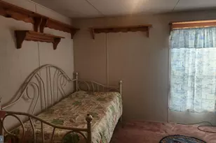 14706 Uhl Hwy SE, Cumberland, MD 21502 - Photo 16