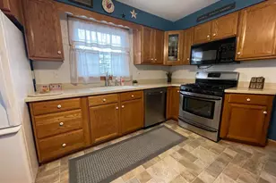 227 S Massachusetts Ave, Cumberland, MD 21502 - Photo 6