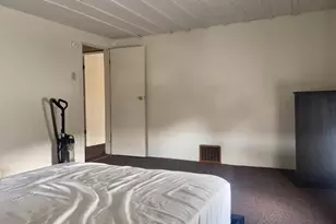 164 E College Ave, Frostburg, MD 21532 - Photo 22