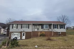 16821 Porter Rd NW, Frostburg, MD 21532 - Photo 1