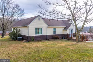 13604 Bedford Rd NE, Cumberland, MD 21502 - Photo 36