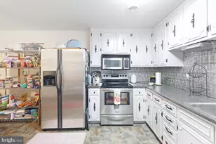 14129 Louise Dr SW, Cresaptown, MD 21502 - Photo 10