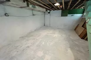 215 E Elder St, Cumberland, MD 21502 - Photo 10