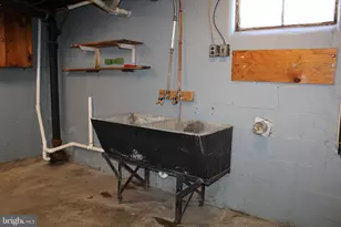 12024 Iris Ave, Cumberland, MD 21502 - Photo 38