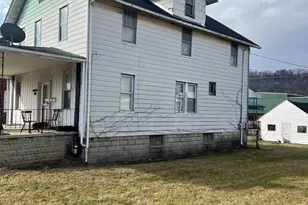 1119 Virginia Ave, Cumberland, MD 21502 - Photo 2