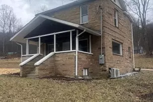 19402 Old Dans Rock Rd SW, Midland, MD 21542 - Photo 2