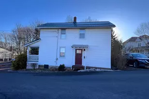 18 Park St, Frostburg, MD 21532 - Photo 2