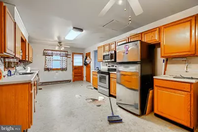 12516 Goldens Avenue SE, Cumberland, MD 21502 - Photo 14