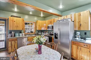 12604 Longs Hollow Rd SE, Cumberland, MD 21502 - Photo 4