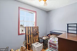 12604 Longs Hollow Rd SE, Cumberland, MD 21502 - Photo 16