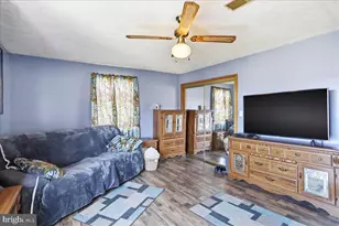 12604 Longs Hollow Rd SE, Cumberland, MD 21502 - Photo 22