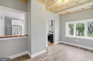 57 Washington St, Frostburg, MD 21532 - Photo 12