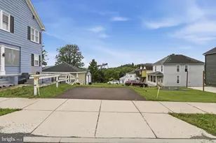 57 Washington St, Frostburg, MD 21532 - Photo 32