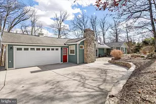 1039 Longwood Ave, Cumberland, MD 21502 - Photo 2