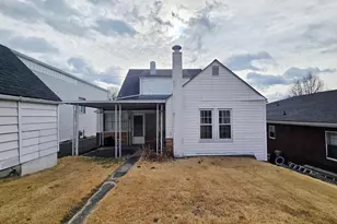 1106 Holland St, Cumberland, MD 21502 - Photo 2