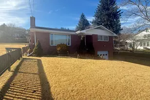 226 Wood St, Westernport, MD 21562 - Photo 2