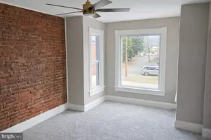 308 Cumberland St, Cumberland, MD 21502 - Photo 16