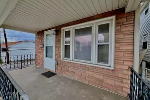 231 Oak St, Cumberland, MD 21502 - Photo 2