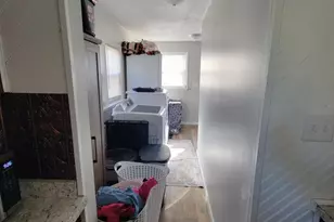 11904 Iris Ave, Cumberland, MD 21502 - Photo 8