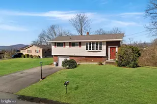 701 White Ave, Cumberland, MD 21502 - Photo 2