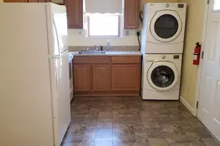 8 Hill St, Frostburg, MD 21532 - Photo 6