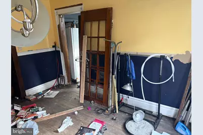 411 Pulaski Street, Cumberland, MD 21502 - Photo 2