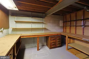 12043 Iris Ave, Cumberland, MD 21502 - Photo 32